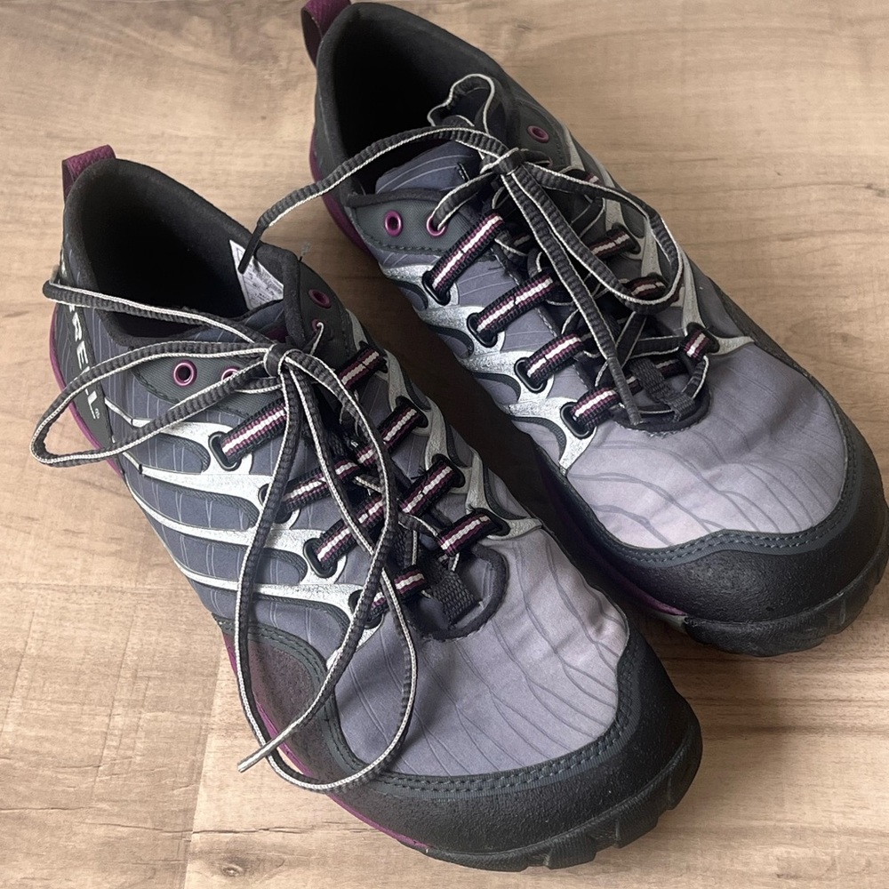 Merrell Lithe Glove Barefoot Trail Running Shoes Black Purple Womens Size 7.5